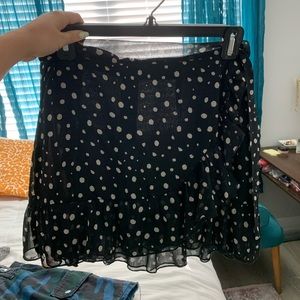 black and white poka dot skirt!